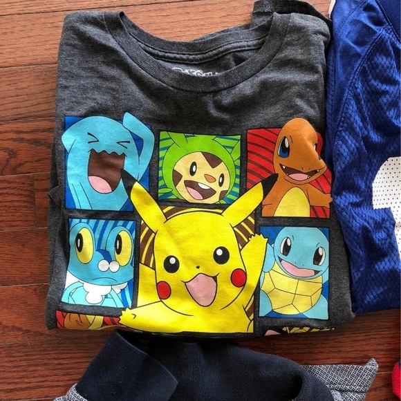 Men’s Clothes Bundle - Picture 5 of 11